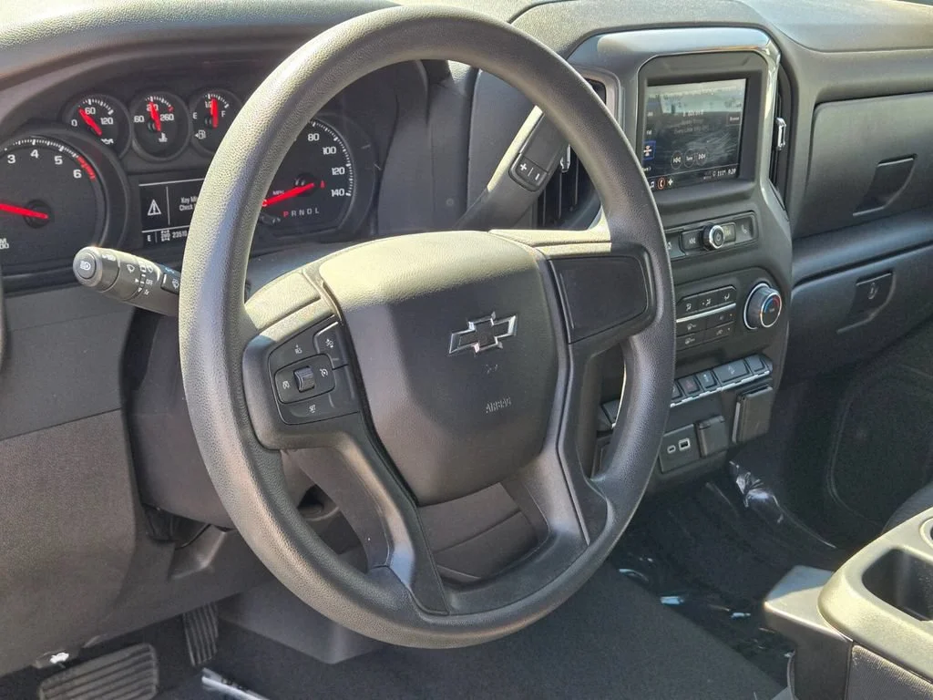 Used 2024 Summit White Chevrolet Custom Trail Boss image 18