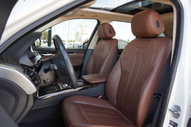 Used 2014 White BMW xDrive35i image 24