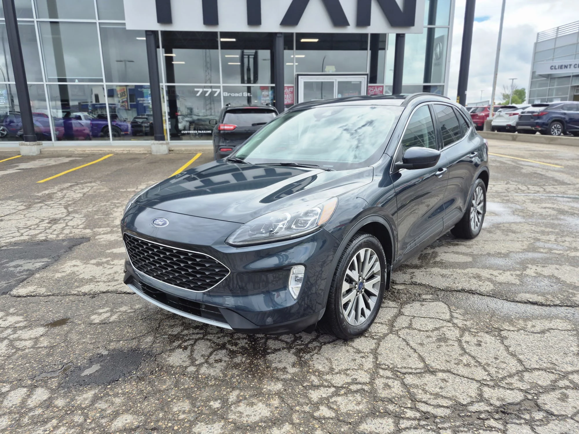 Certified Used 2022 Stone Blue Metallic Ford Titanium Hybrid AWD*Adaptive Cruise | Remote Start | Nav | Htd Leather | Htd Wheel | Lane Keeping image 3