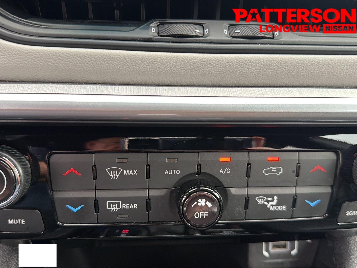 Used 2025 Bright White Clearcoat Jeep Limited image 8