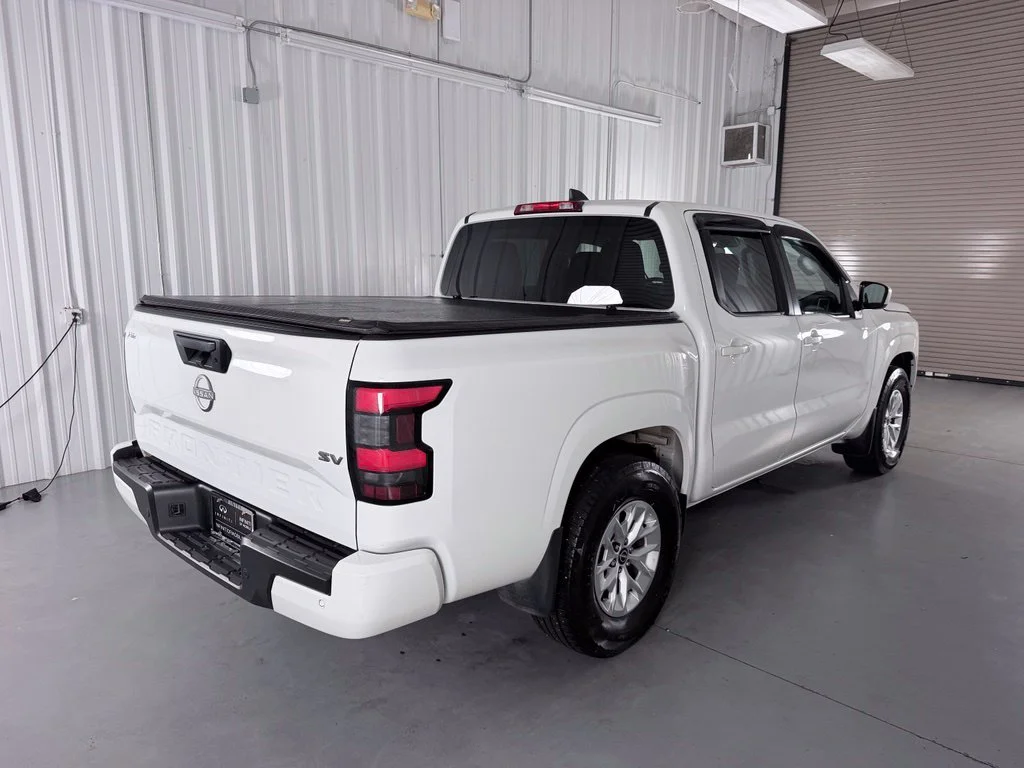 Used 2024 White Nissan SV image 5
