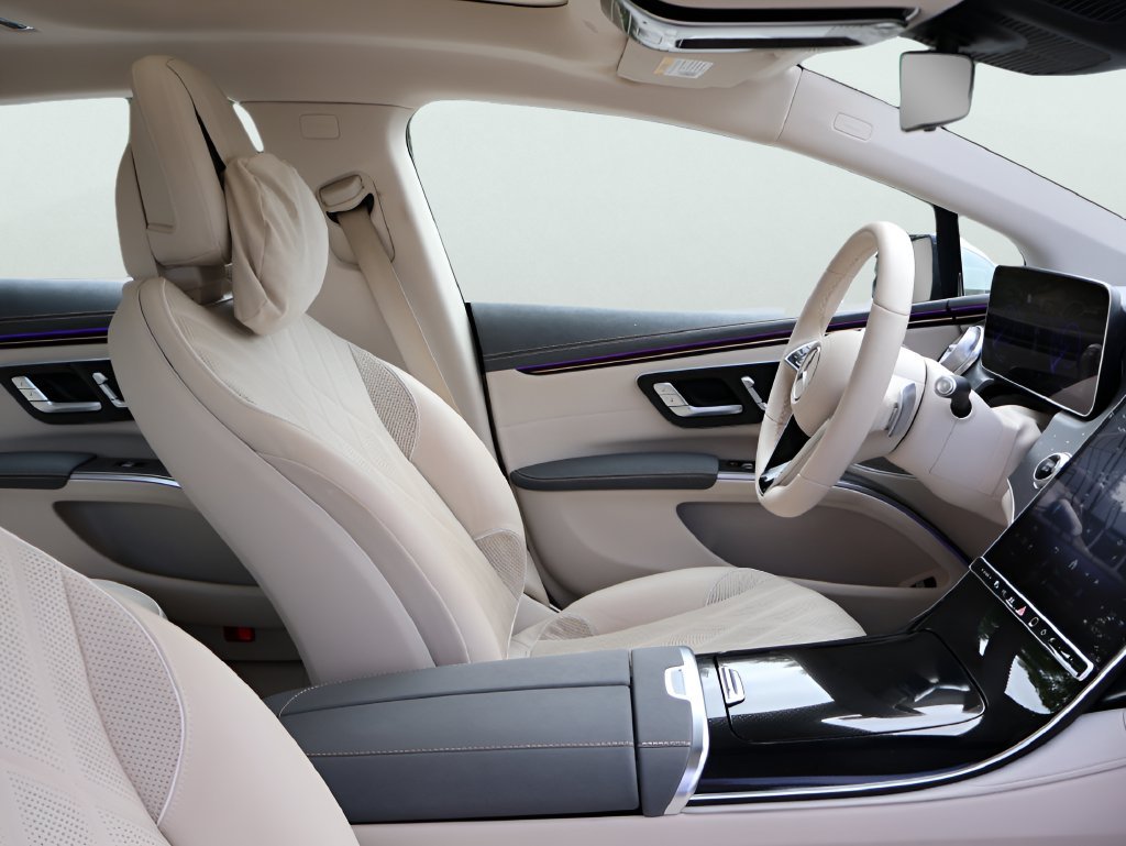 Used 2023 MANUFAKTUR Diamond White Metallic Mercedes-Benz 450 image 10