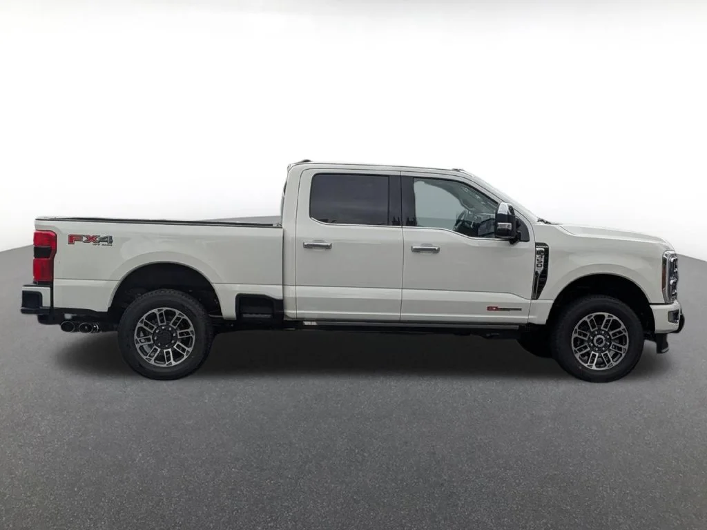 New 2026 White Ford Platinum image 2