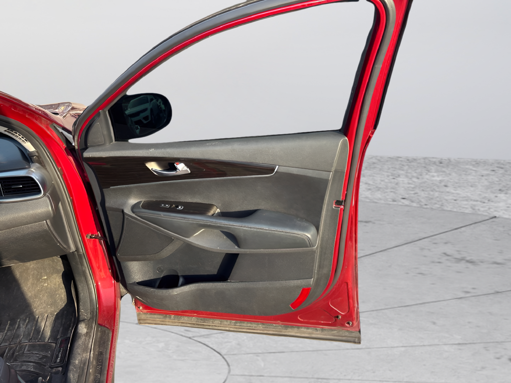 Used 2020 Red Kia LX image 38
