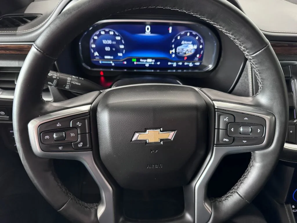 2024 Chevrolet Suburban Premier - Photo 17