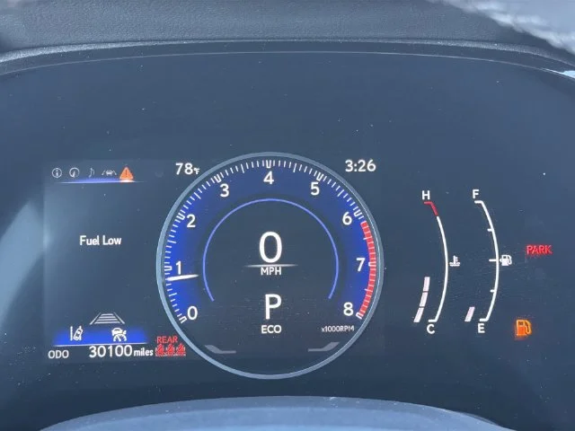 Used 2024  Lexus 350 image 26