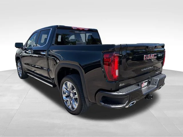 Used 2023 Black GMC Denali image 5