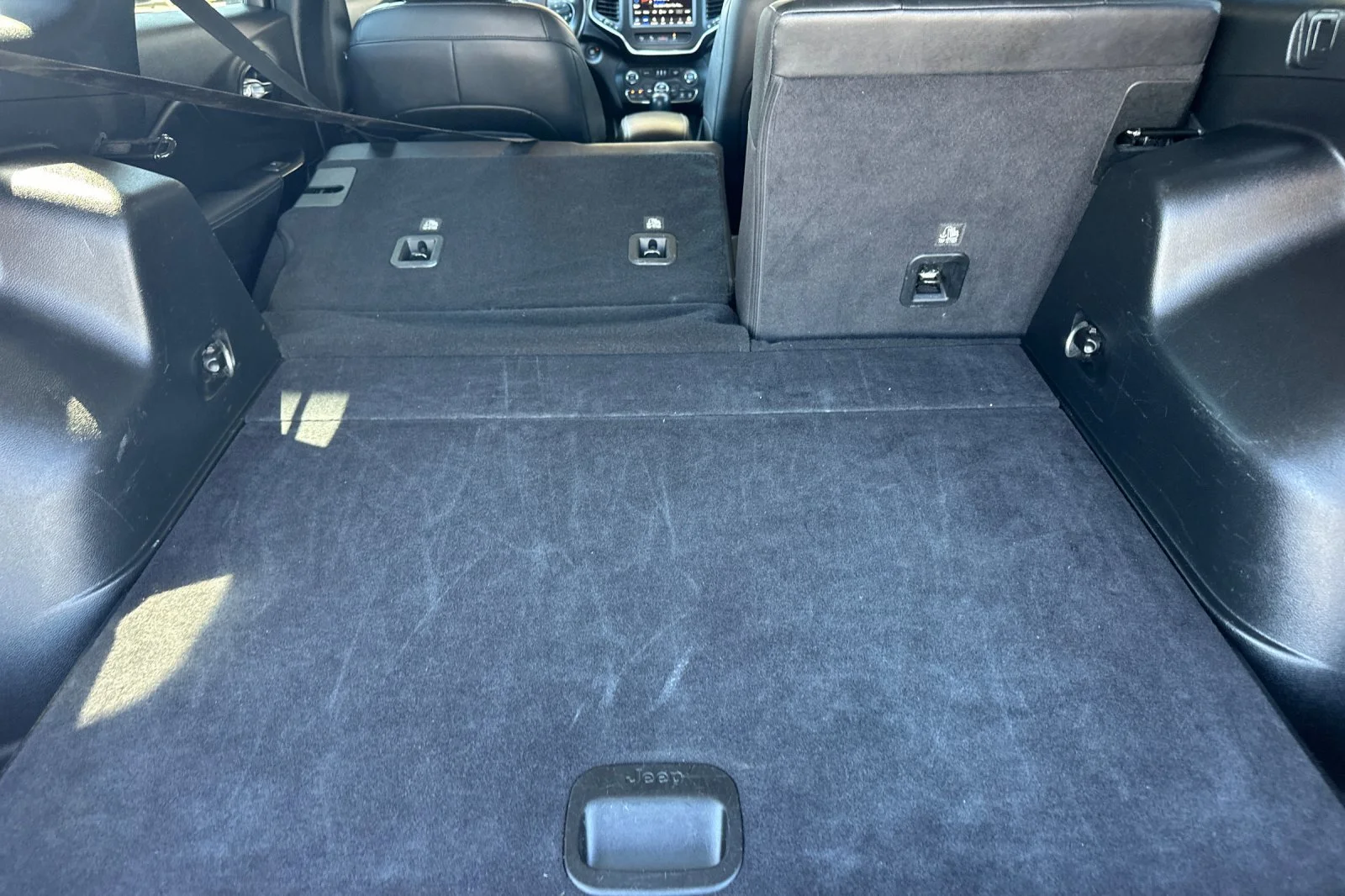 2023 Jeep Cherokee Altitude Lux - Photo 15