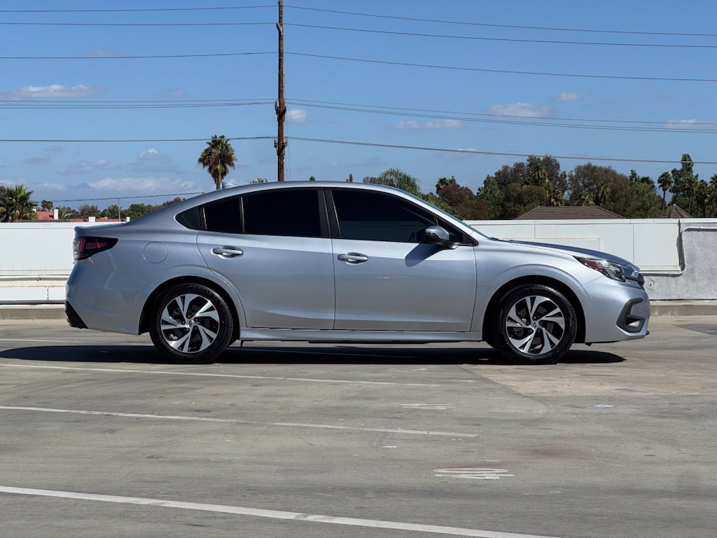 Used 2024 Ice Silver Metallic Subaru Premium image 31