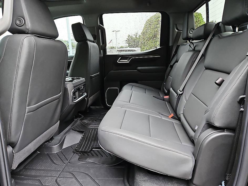 2026 Chevrolet Silverado 1500 LTZ - Photo 11