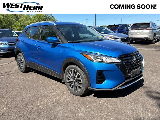 2022 Nissan Kicks SV
