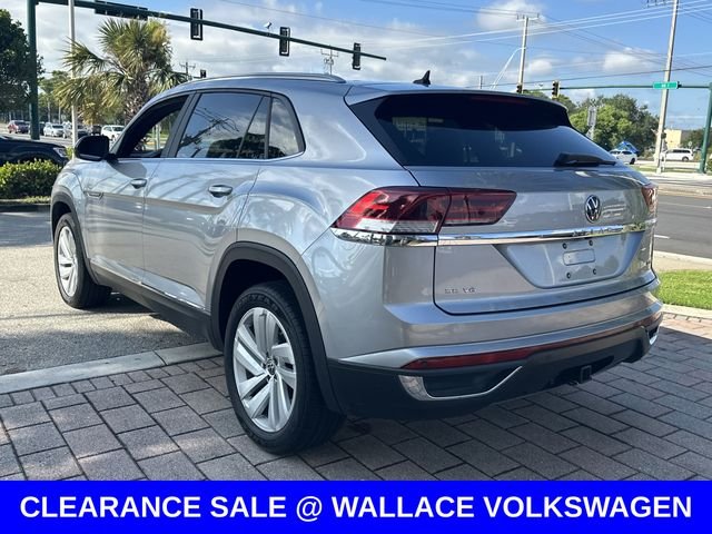 Used 2022 Silver Volkswagen 3.6L V6 SE w/Technology image 8