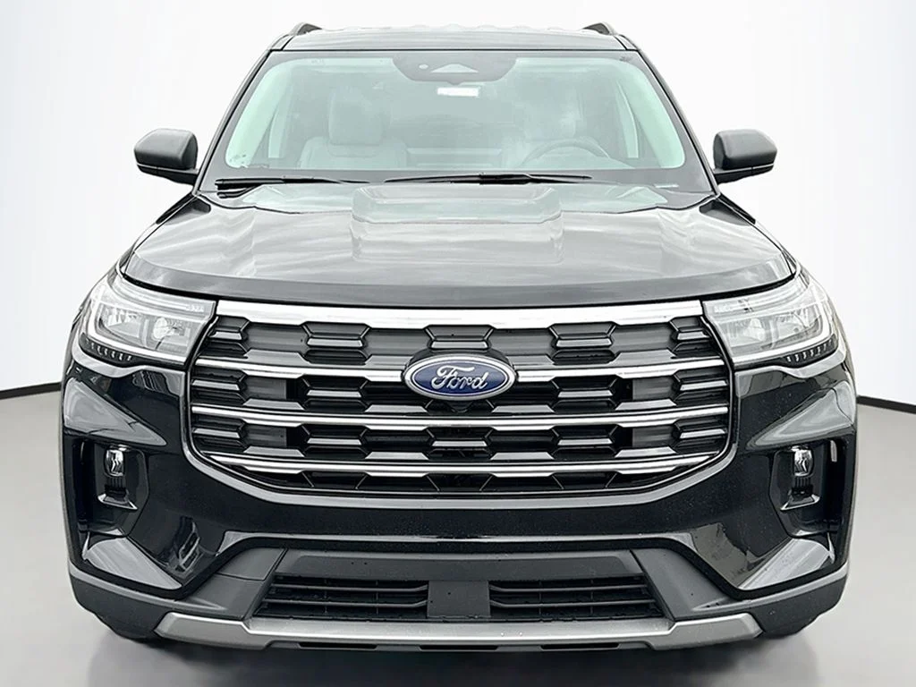 New 2026 Agate Black Metallic Ford Active image 13