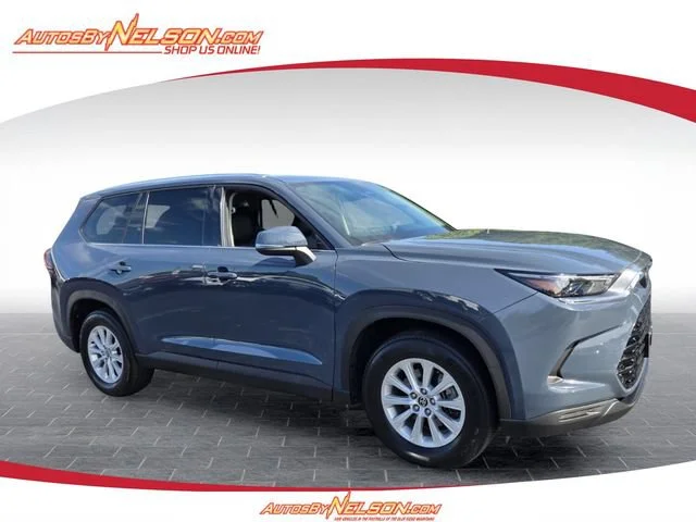 Used 2025 Gray Toyota XLE image 1