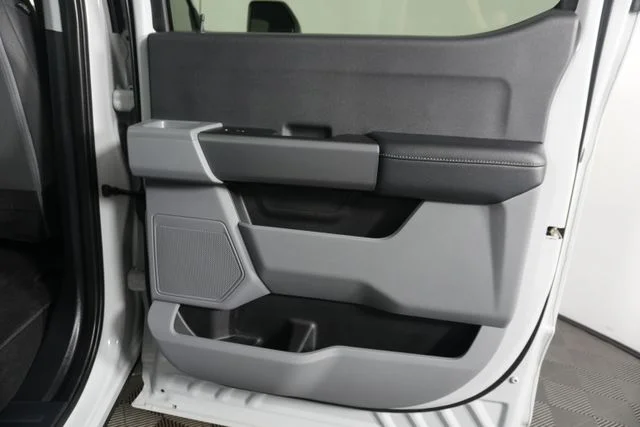 Certified Used 2025 Avalanche Ford XL image 36