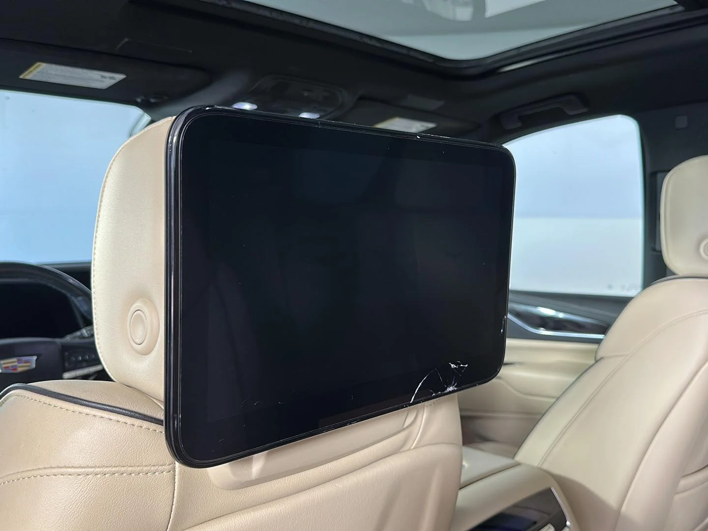 Used 2021 Sandstone Metallic Cadillac Premium Luxury image 28