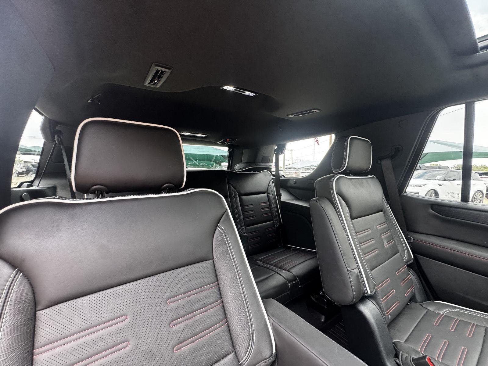 Used 2026 Onyx Black GMC AT4 Ultimate image 19