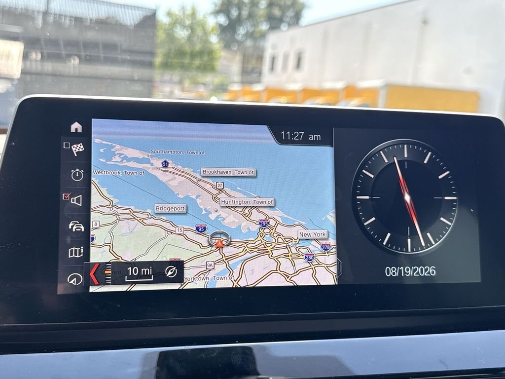 Used 2022  BMW xDrive28i image 15