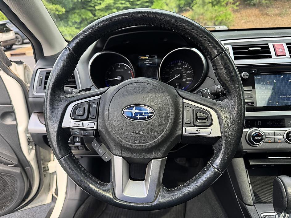 Used 2015 Crystal White Pearl Subaru 2.5i Limited image 12