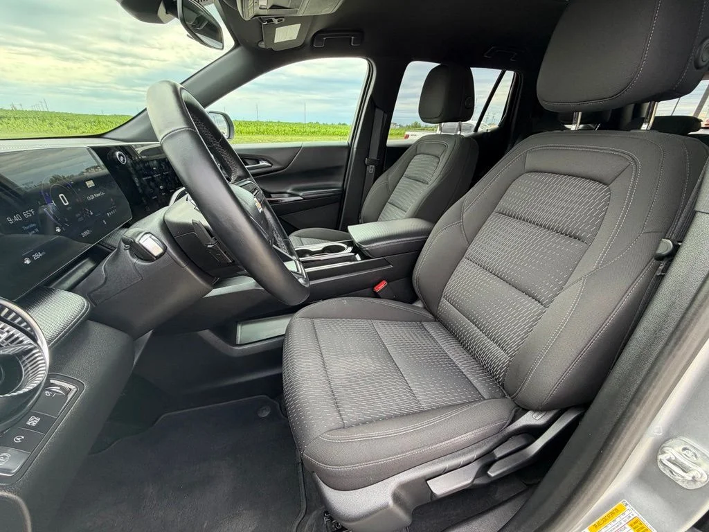 Used 2025 Gray Chevrolet LT image 11