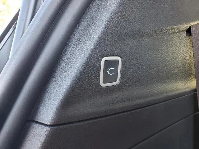2026 Chrysler Pacifica Select - Photo 27
