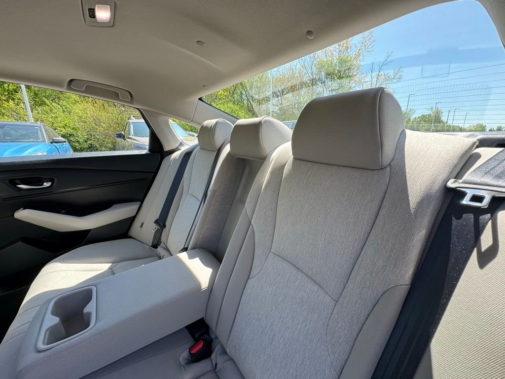 Used 2023 Meteorite Gray Metallic Honda EX image 23