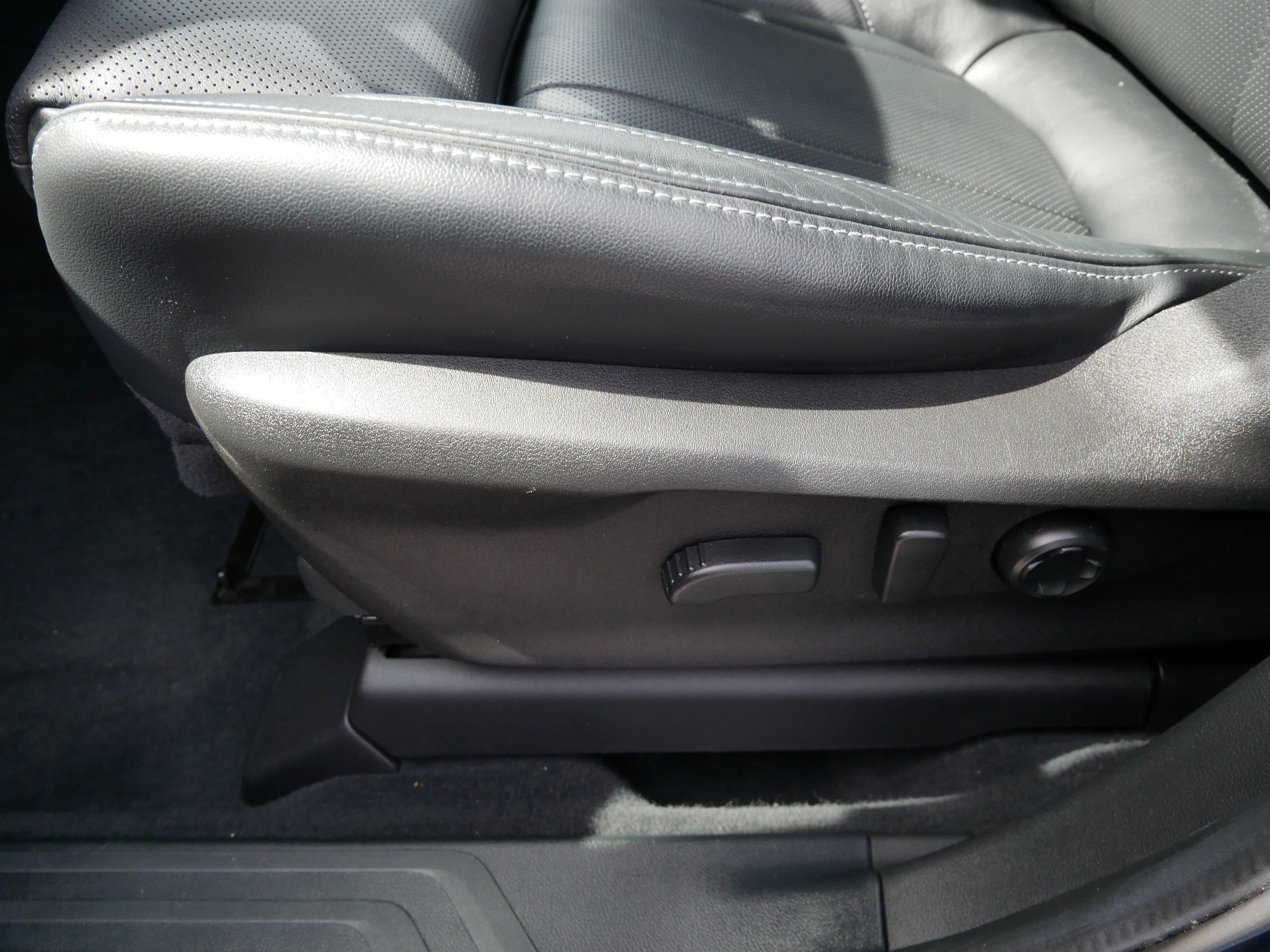 Certified Used 2023 Cosmic Blue Pearl Subaru Touring image 20