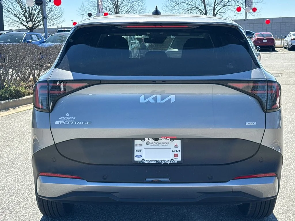 New 2026 Steel Gray Kia LX image 4