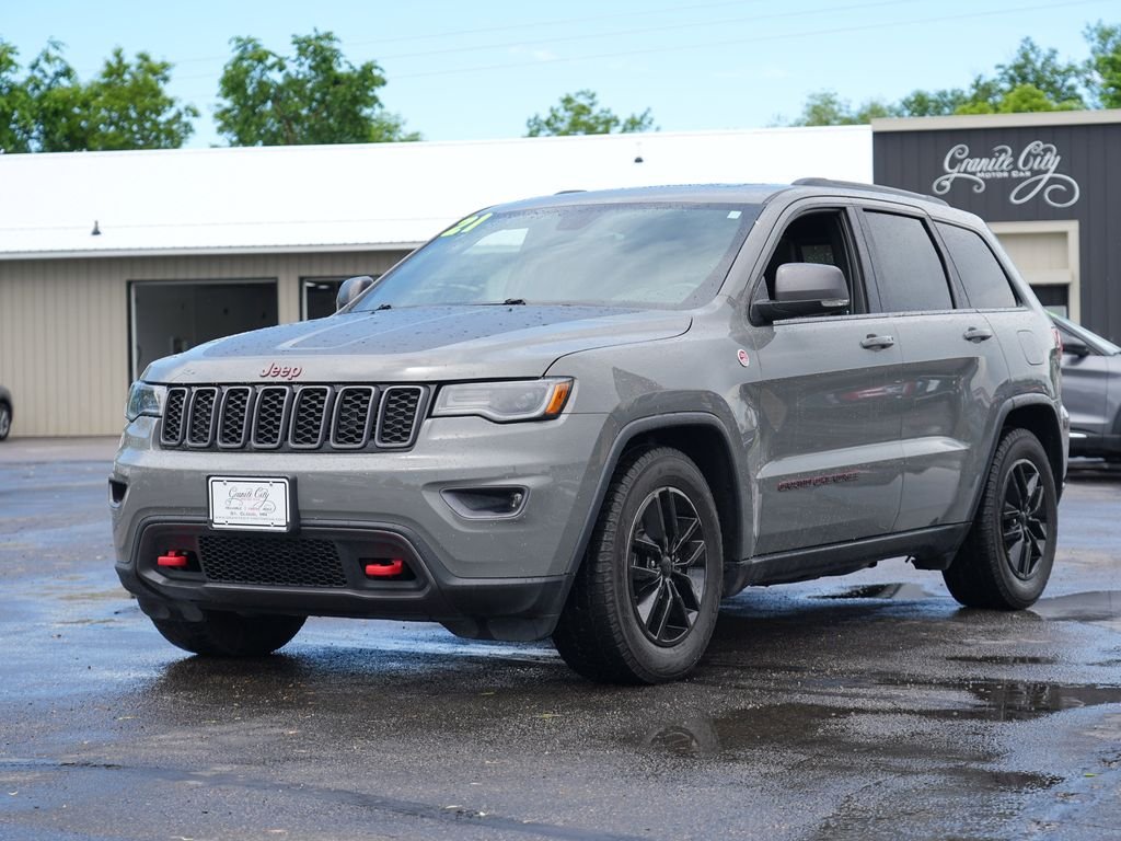 Used 2021 Gray Jeep Trailhawk image 7