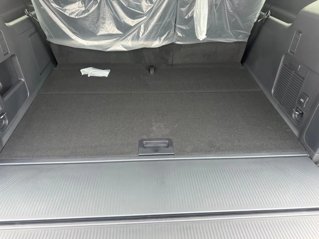 New 2027 Dark Matter Gray Metallic Ford MAX Platinum image 51