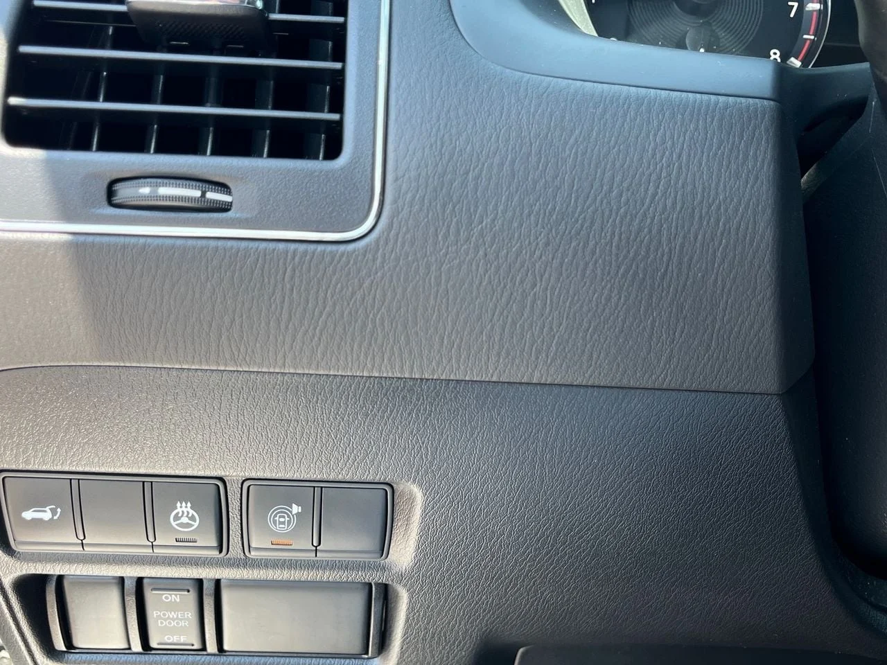 Used 2022 Liquid Platinum INFINITI Luxe image 29