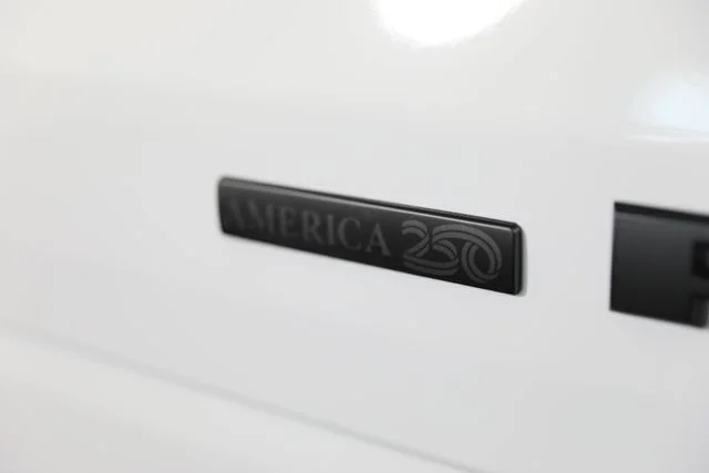 New 2026 Bright White Clear-Coat Exterior Paint RAM Laramie image 32