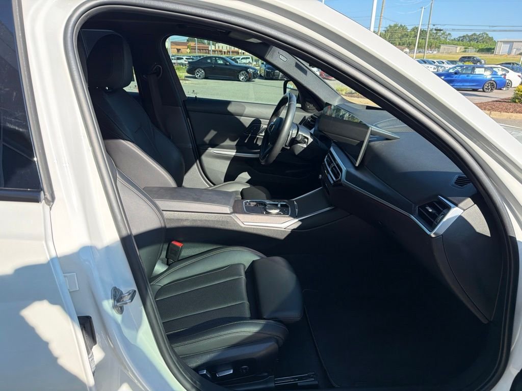 Used 2024 Mineral White Metallic BMW M340i xDrive image 25