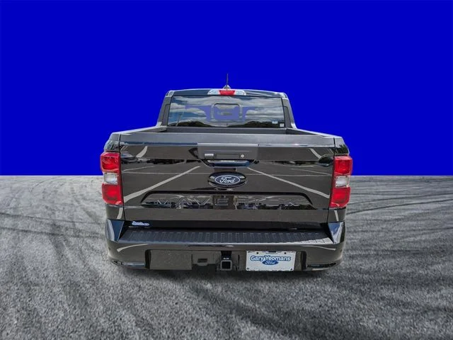New 2026 Black Ford Lobo High image 5