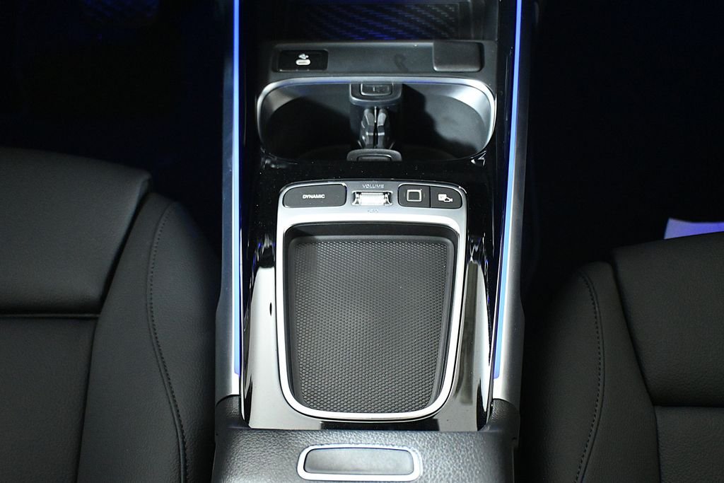 2026 Mercedes-Benz GLB GLB 250 - Photo 21