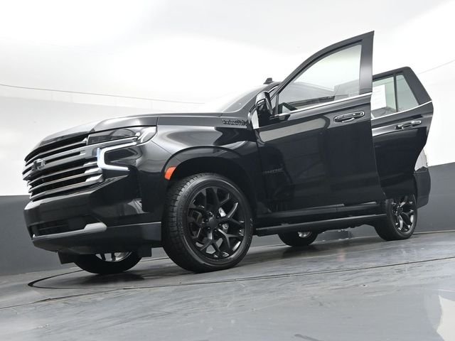 Used 2021 Black Chevrolet High Country image 53