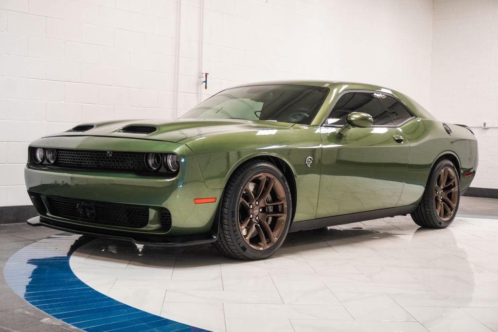 Used 2023 Green Dodge SRT Hellcat Jailbreak image 4