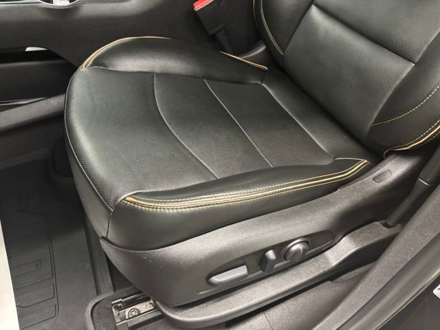 Used 2023 Black GMC AT4 image 22