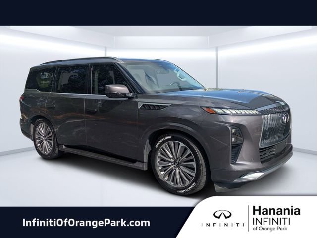 2025 INFINITI QX80 LUXE