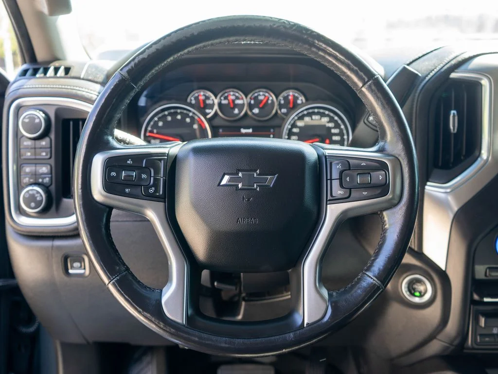 Used 2019 Gray Chevrolet RST image 14