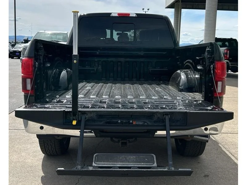 Used 2020 Agate Black Metallic Ford King Ranch image 27