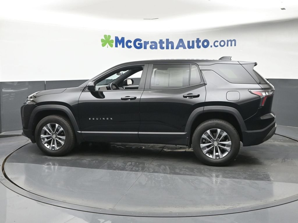 Used 2025 Black Chevrolet LT image 23