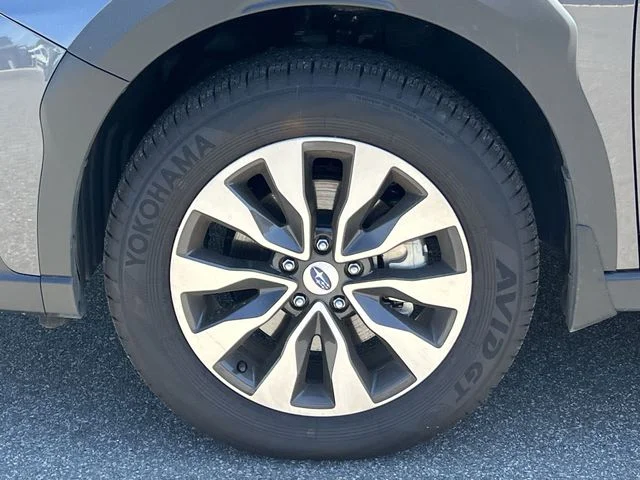 Used 2025 Gray Subaru Limited image 42