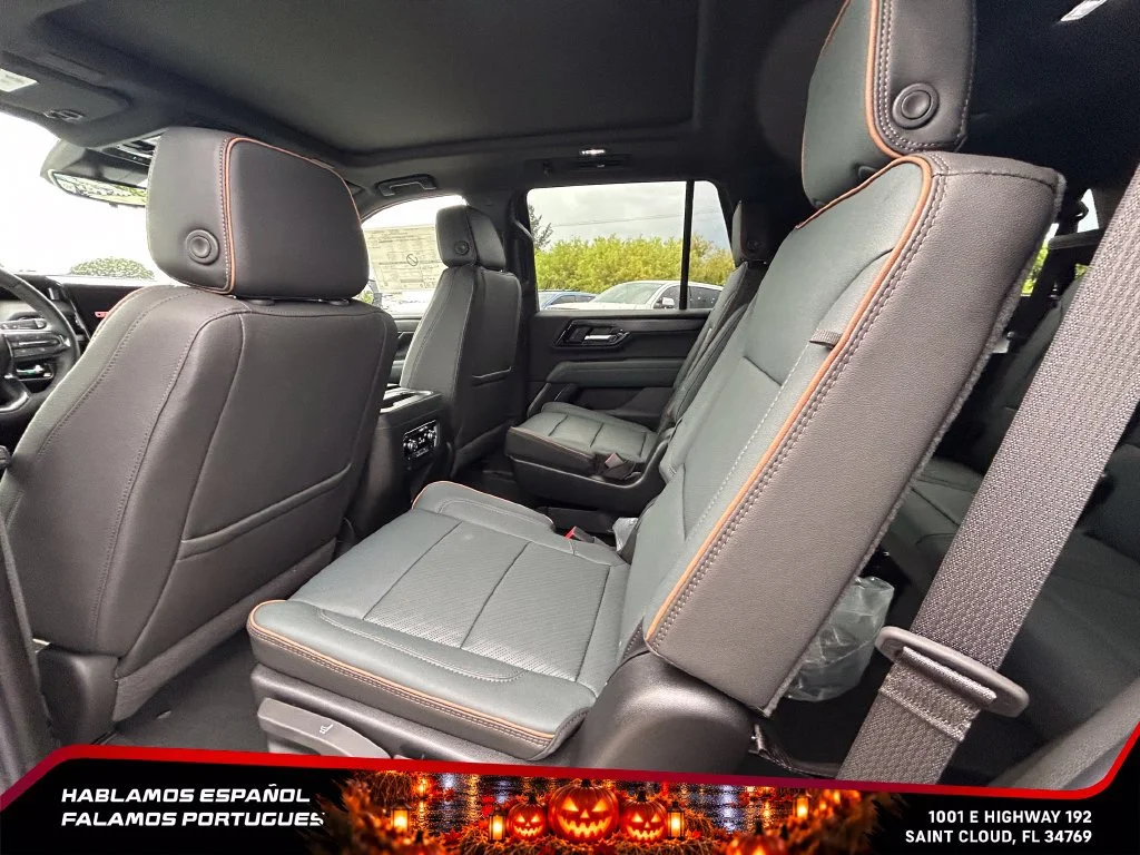 2026 GMC Yukon AT4 - Photo 13