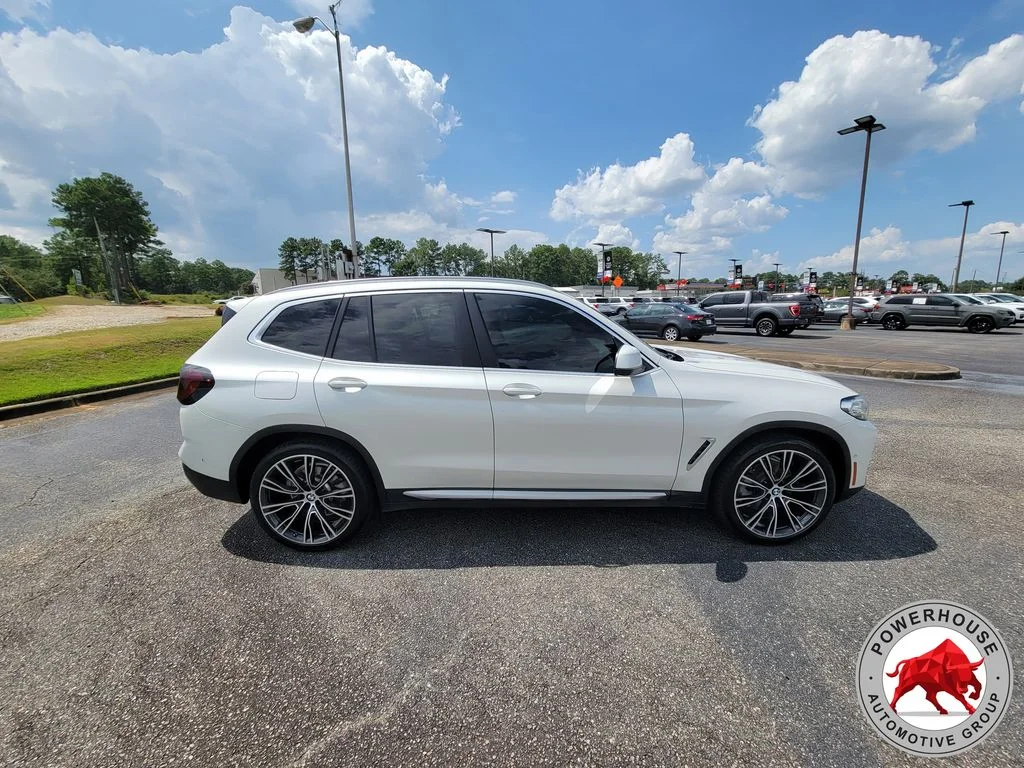 Used 2024 White BMW sDrive30i image 6