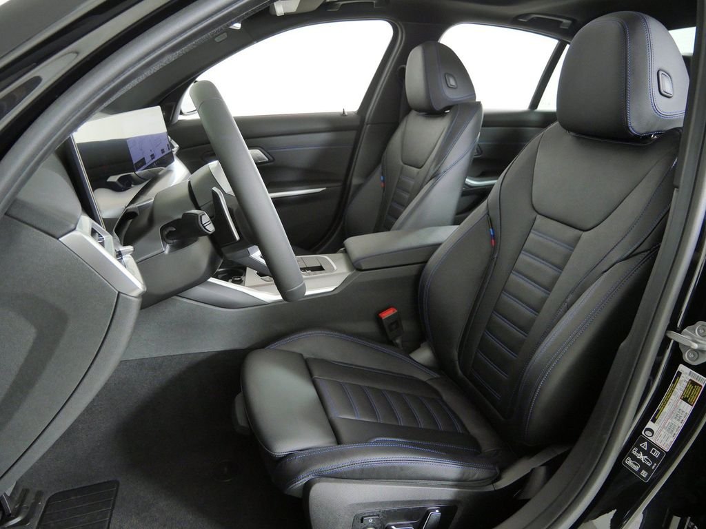 New 2026 Black Sapphire Metallic BMW 330i xDrive image 34