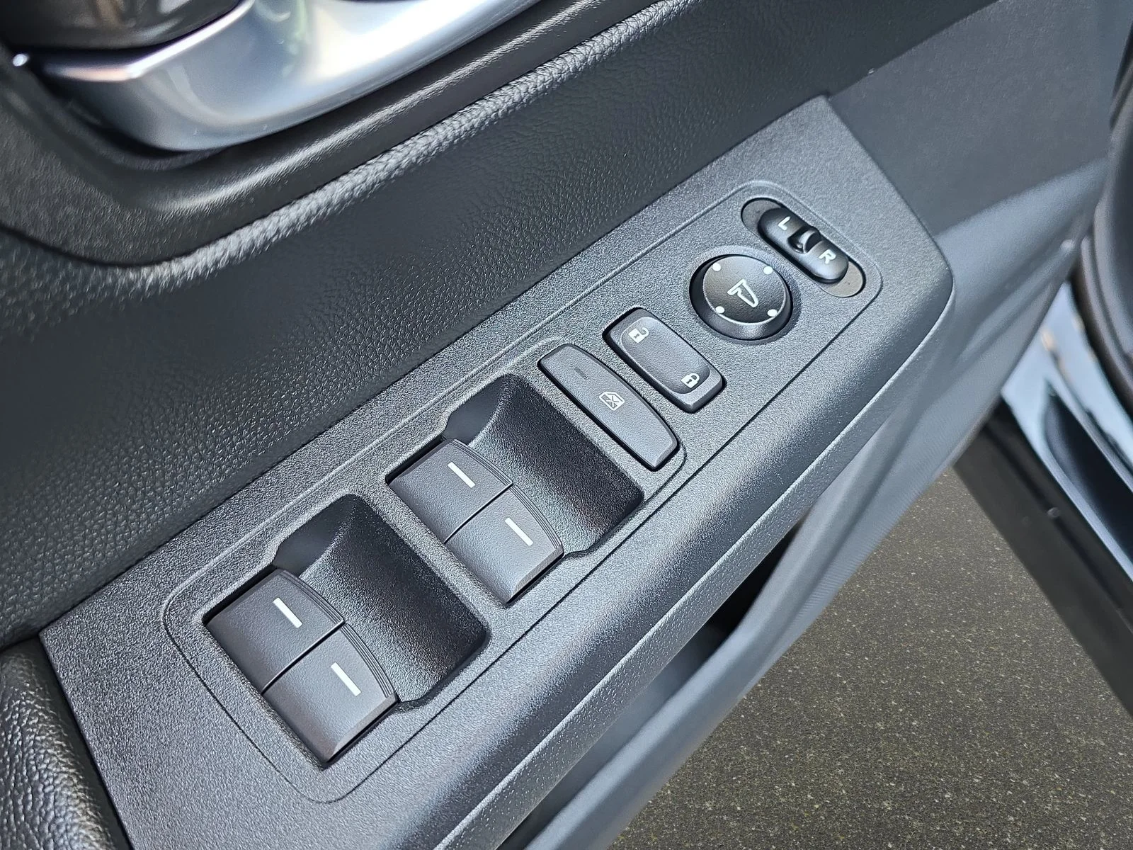 2026 Honda CR-V Sport-L - Photo 25