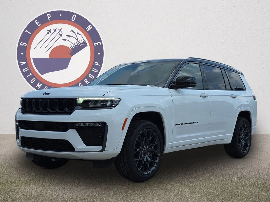 New 2026 Bright White Clear-Coat Exterior Paint Jeep Summit image 2