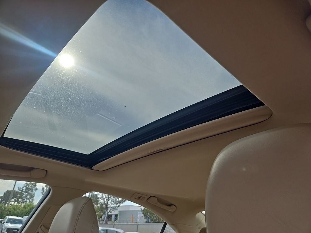 Used 2012 Beige Lexus 350 image 21