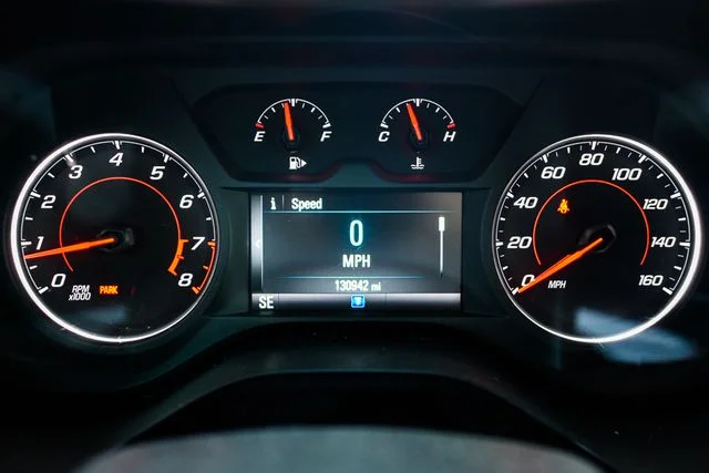 Used 2017 White Chevrolet 1LS image 25